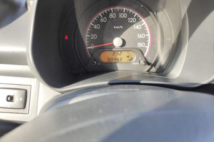 Used Suzuki Alto 2009 1.0L Manual Deluxe Edition Odometer Close Up