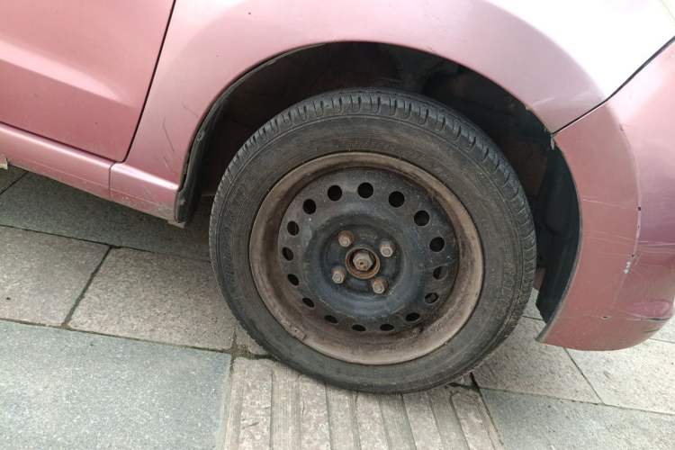 Used Suzuki Alto 2009 1.0L Manual Comfort Edition Right Front Wheel Hub