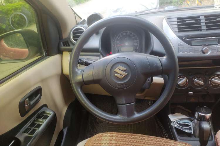 Used Suzuki Alto 2009 1.0L Automatic Luxury Version Steering Wheel