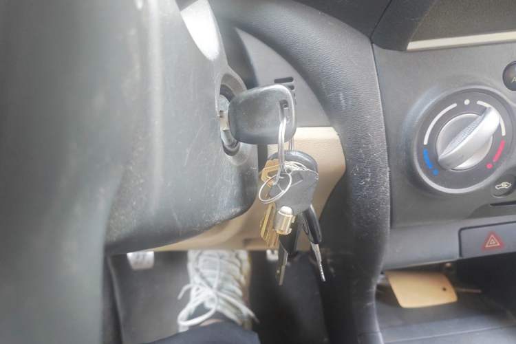 Used Suzuki Alto 2009 1.0L Manual Comfort Edition Vehicle Key