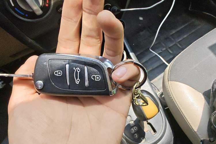 Used Suzuki Alto 2009 1.0L Automatic Luxury Version Vehicle Key