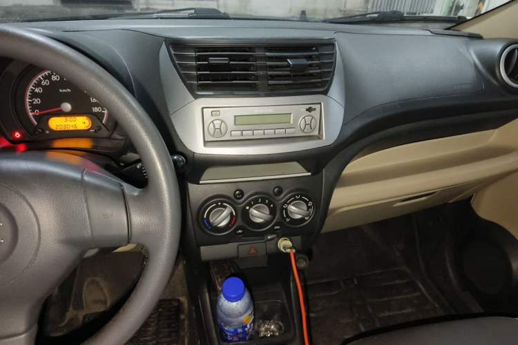 Used Suzuki Alto 2009 1.0L Manual Comfort Edition Audio And AC Panel