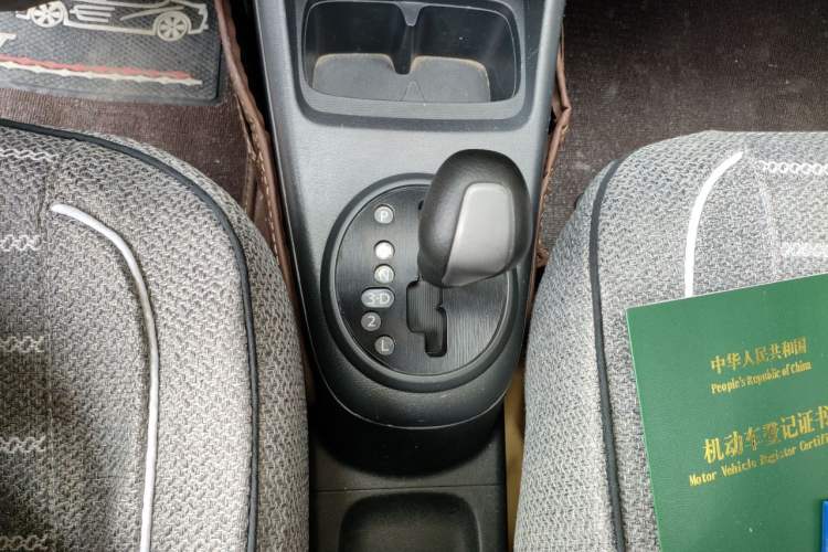Used Suzuki Alto 2009 1.0L Automatic Luxury Version Gear Lever