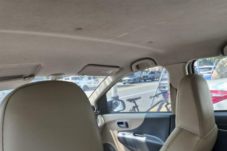 Used Suzuki Alto 2009 1.0L Automatic Luxury Version Headliner