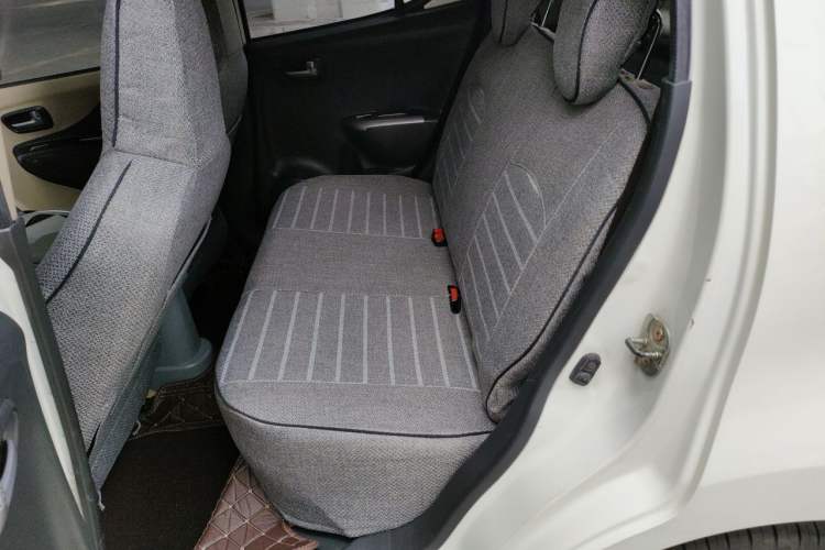 Used Suzuki Alto 2009 1.0L Automatic Luxury Version Left Rear Seat