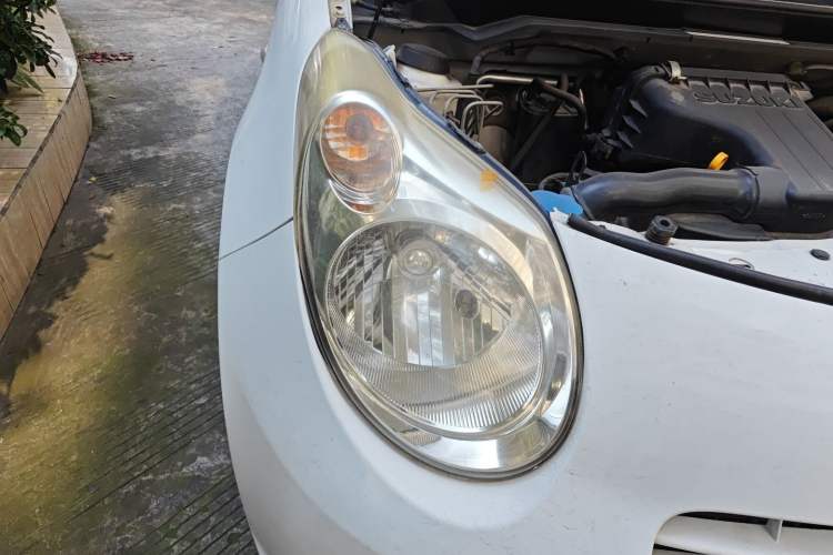 Used Suzuki Alto 2009 1.0L Manual Deluxe Edition Right Front Headlight