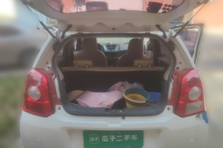 Used Suzuki Alto 2009 1.0L Automatic Luxury Version Trunk