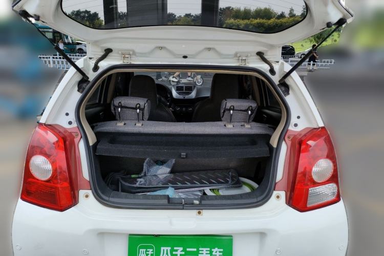 Used Suzuki Alto 2009 1.0L Automatic Luxury Version Trunk