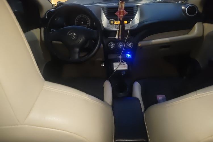 Used Suzuki Alto 2009 1.0L Manual Deluxe Edition Center Console