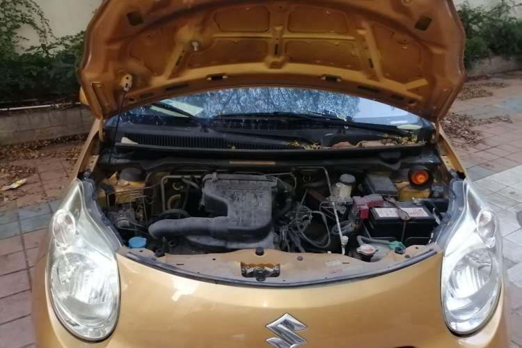 Used Suzuki Alto 2009 1.0L Automatic Luxury Version Engine Bay
