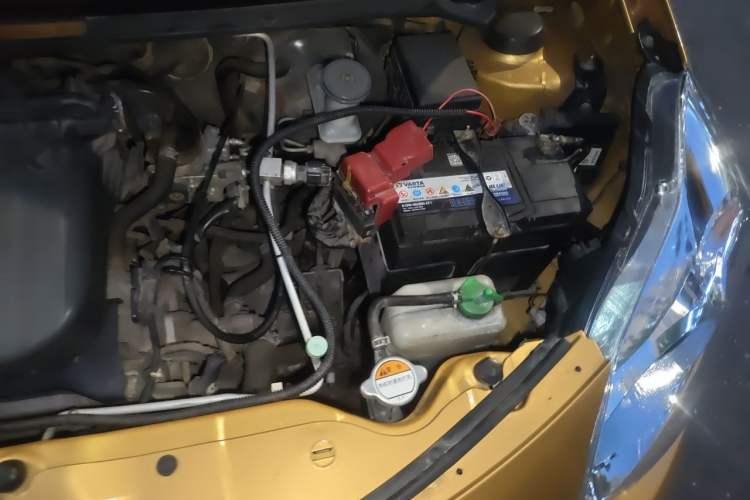 Used Suzuki Alto 2009 1.0L Manual Deluxe Edition Engine Bay Left