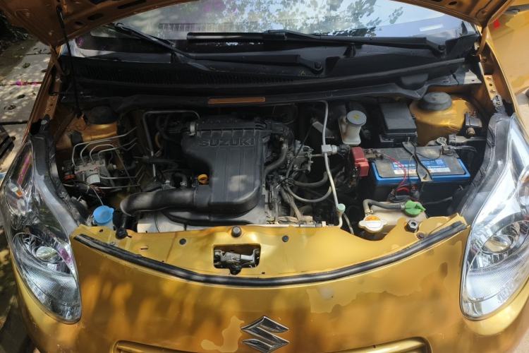 Used Suzuki Alto 2009 1.0L Automatic Luxury Version Engine Bay