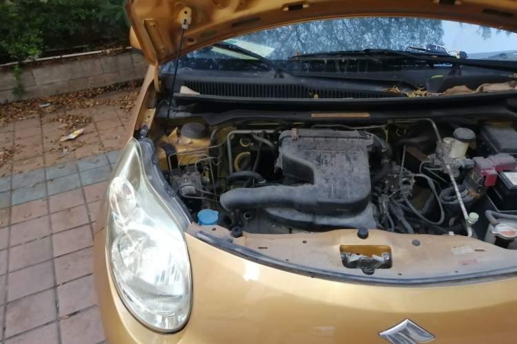Used Suzuki Alto 2009 1.0L Automatic Luxury Version Engine Bay Right