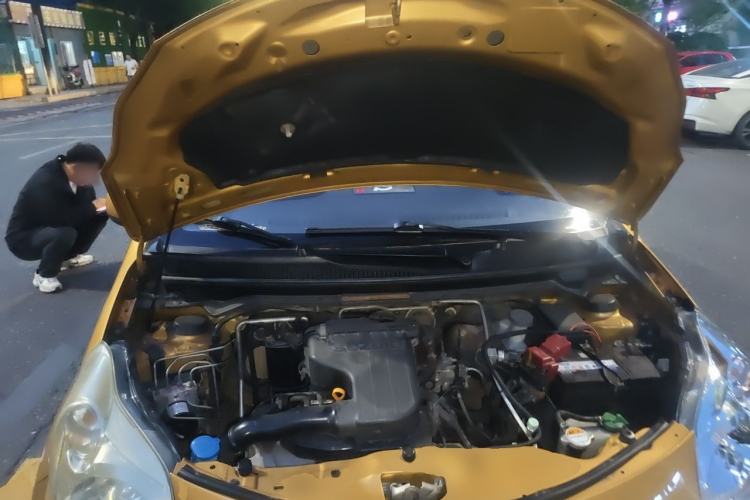 Used Suzuki Alto 2009 1.0L Manual Deluxe Edition Engine Bay