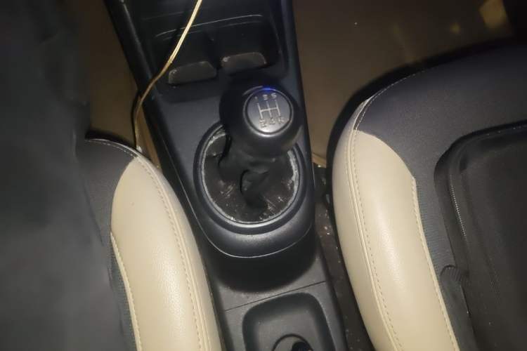 Used Suzuki Alto 2009 1.0L Manual Deluxe Edition Gear Lever