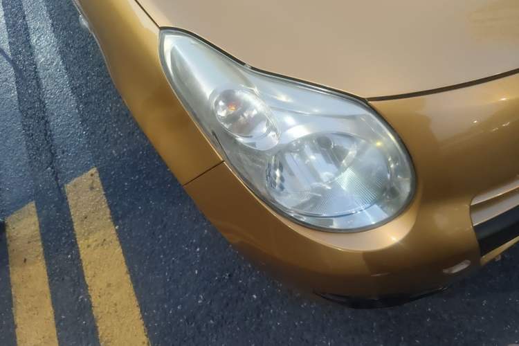 Used Suzuki Alto 2009 1.0L Manual Deluxe Edition Right Front Headlight