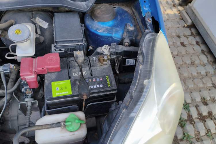 Used Suzuki Alto 2010 1.0L Manual Cool Edition Engine Bay Left