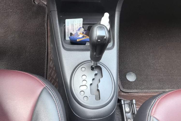 Used Suzuki Alto 2010 1.0L Automatic Cool Edition Gear Lever