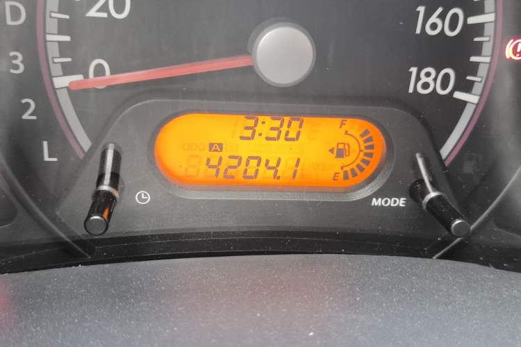 Used Suzuki Alto 2010 1.0L Automatic Cool Edition Odometer Close Up