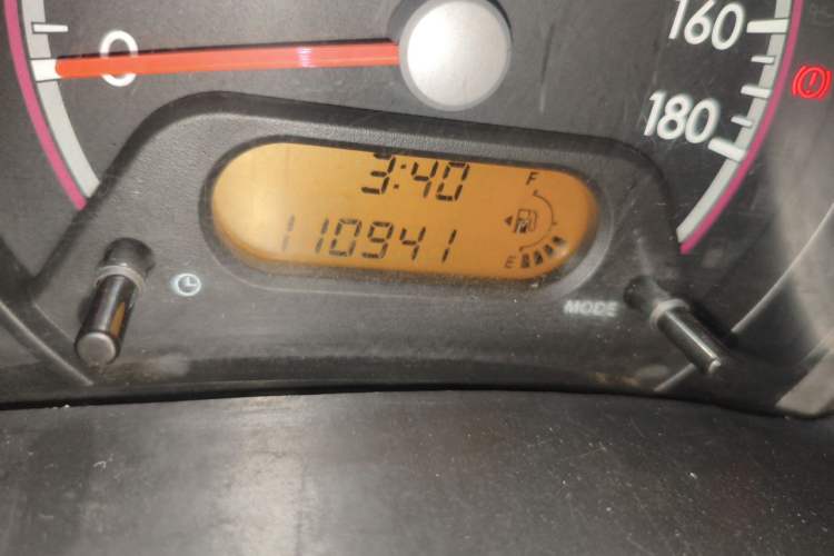 Used Suzuki Alto 2010 1.0L Manual Cool Edition Odometer Close Up