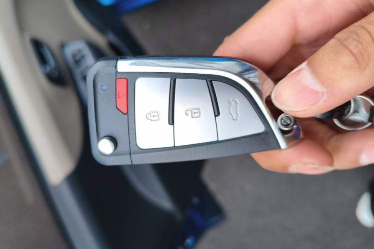 Used Suzuki Alto 2010 1.0L Automatic Cool Edition Vehicle Key