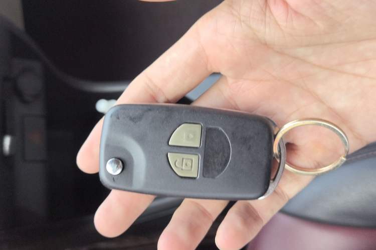 Used Suzuki Alto 2010 1.0L Automatic Cool Edition Vehicle Key