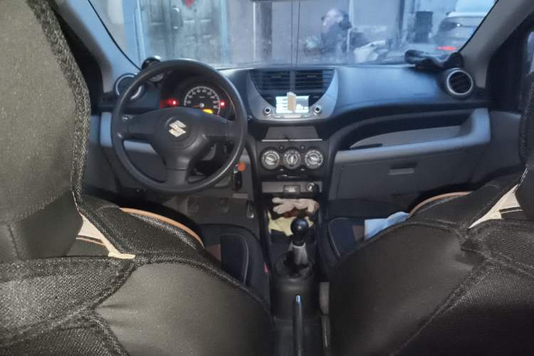 Used Suzuki Alto 2010 1.0L Manual Cool Edition Center Console