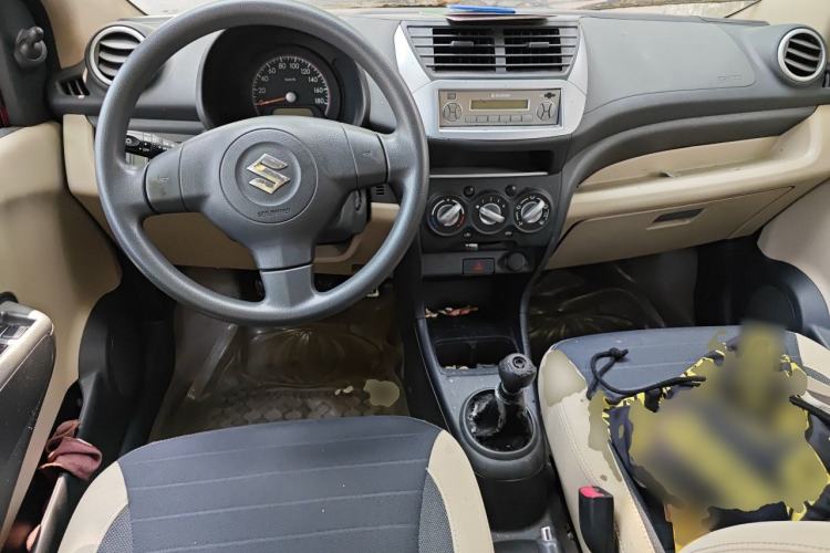 Used Suzuki Alto 2010 1.0L Manual Cool Edition Center Console