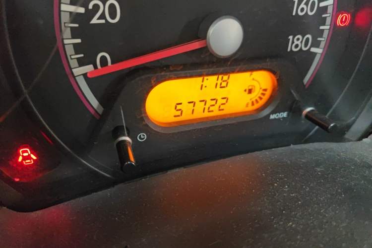 Used Suzuki Alto 2010 1.0L Manual Cool Edition Odometer Close Up