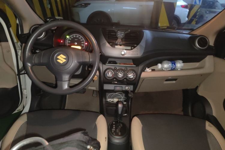 Used Suzuki Alto 2010 1.0L Automatic Cool Edition Center Console