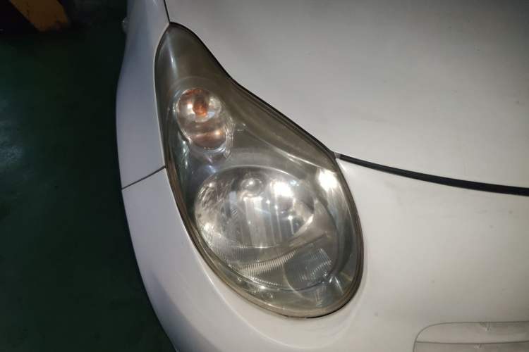 Used Suzuki Alto 2010 1.0L Automatic Cool Edition Right Front Headlight