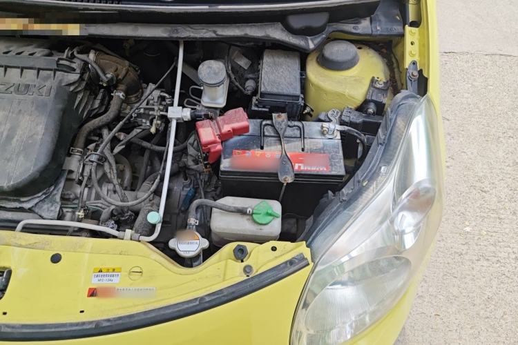 Used Suzuki Alto 2010 1.0L Automatic Cool Edition Engine Bay Left