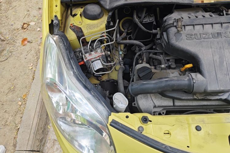 Used Suzuki Alto 2010 1.0L Automatic Cool Edition Engine Bay Right