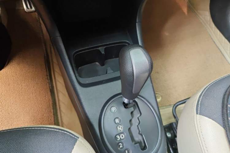 Used Suzuki Alto 2010 1.0L Automatic Cool Edition Gear Lever