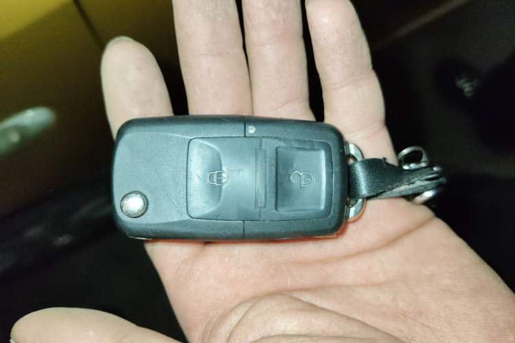 Used Suzuki Alto 2010 1.0L Manual Cool Edition Vehicle Key