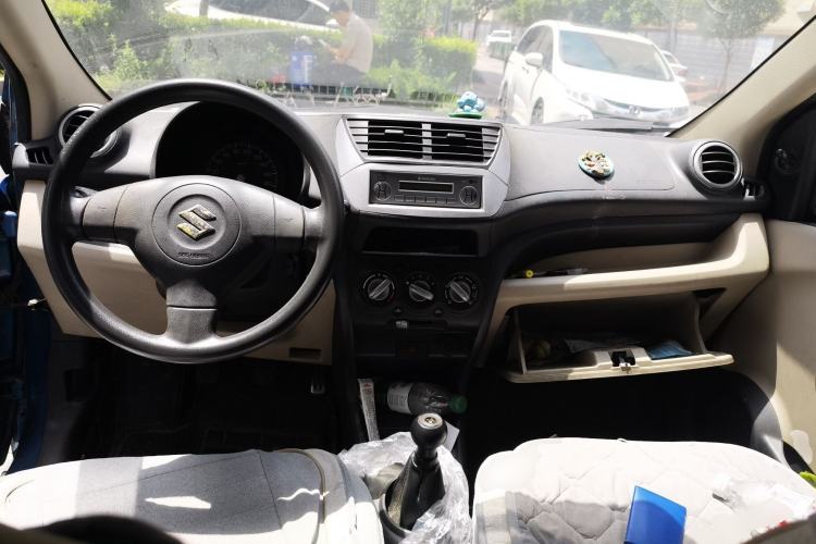 Used Suzuki Alto 2012 1.0L Manual Utility Version Center Console