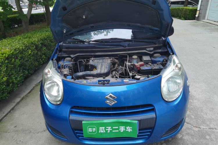 Used Suzuki Alto 2012 1.0L Manual Utility Version Engine Bay