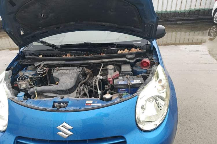 Used Suzuki Alto 2012 1.0L Manual Utility Version Engine Bay Left