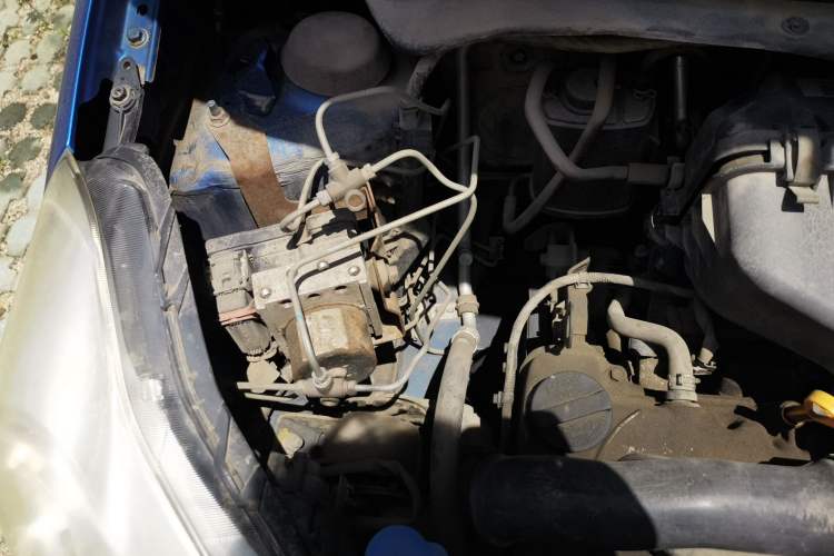 Used Suzuki Alto 2012 1.0L Manual Utility Version Engine Bay Right