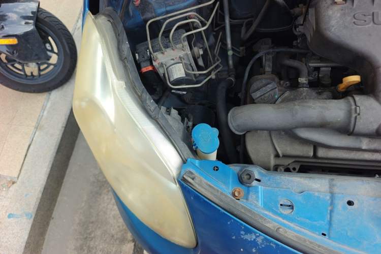 Used Suzuki Alto 2012 1.0L Manual Utility Version Engine Bay Right