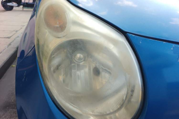Used Suzuki Alto 2012 1.0L Manual Utility Version Right Front Headlight