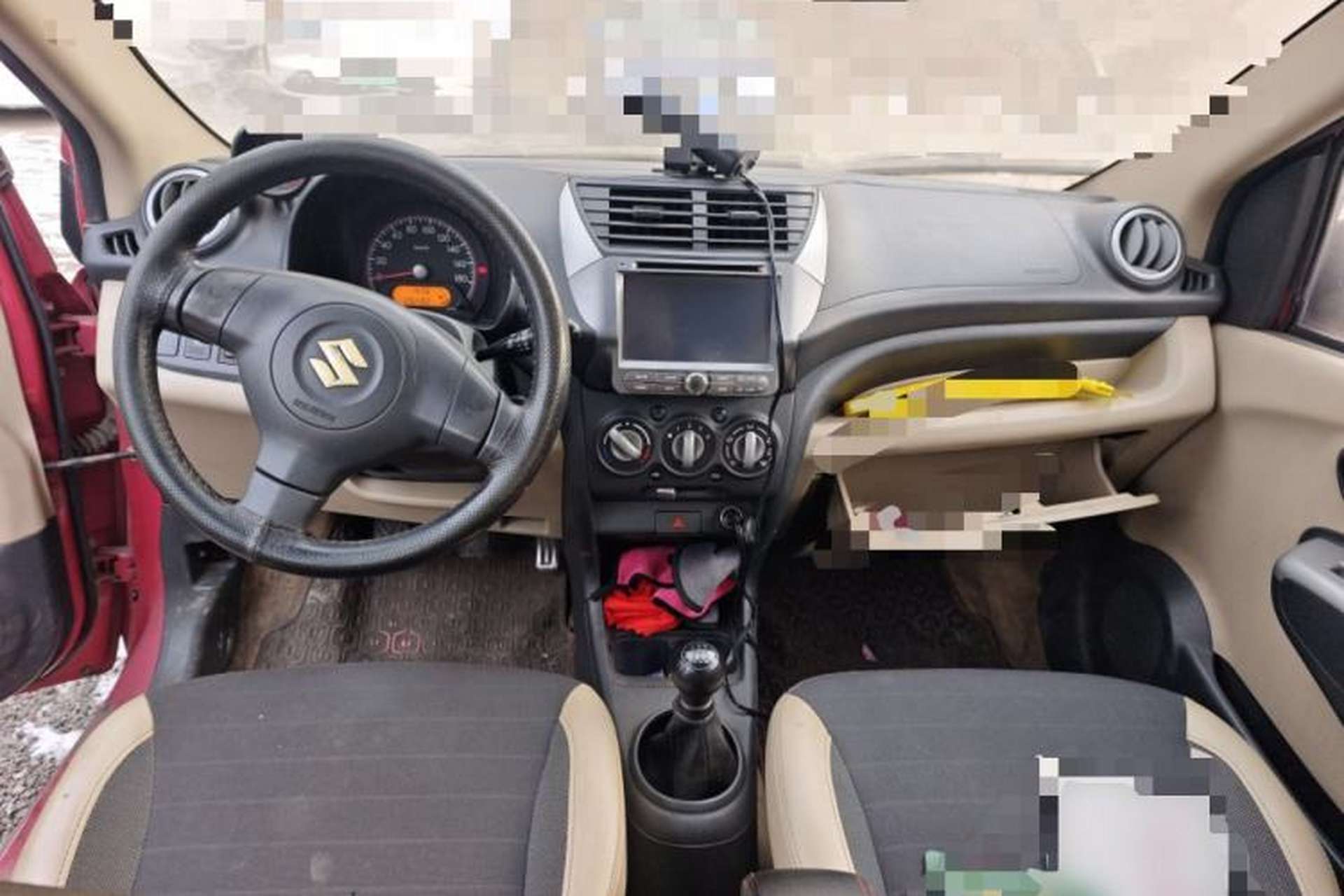 Used Suzuki Alto 2012 1.0L Manual Utility Version Center Console