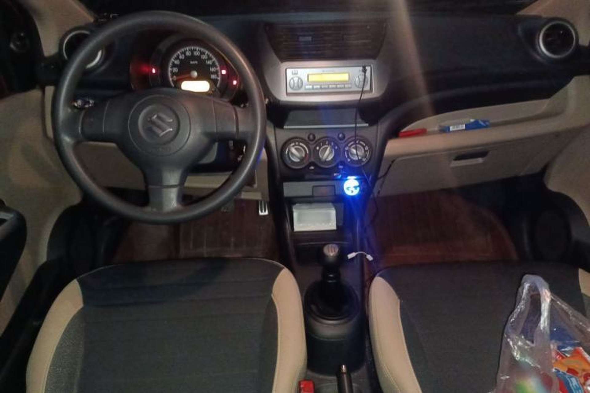 Used Suzuki Alto 2012 1.0L Manual Utility Version Center Console