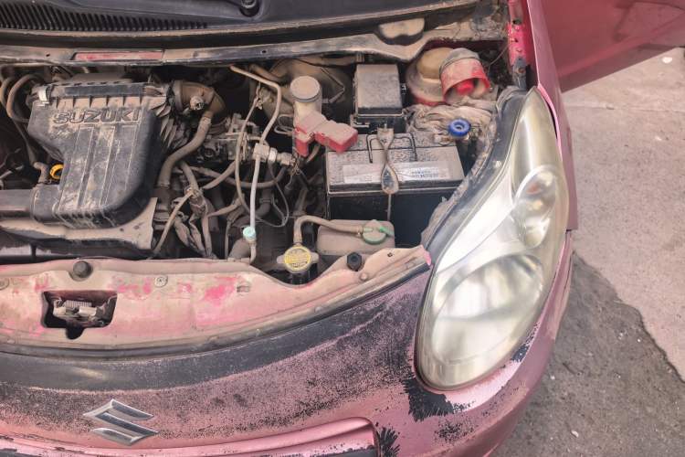 Used Suzuki Alto 2012 1.0L Manual Utility Version Engine Bay Left