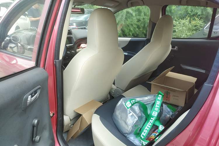 Used Suzuki Alto 2012 1.0L Manual Utility Version Interior 4
