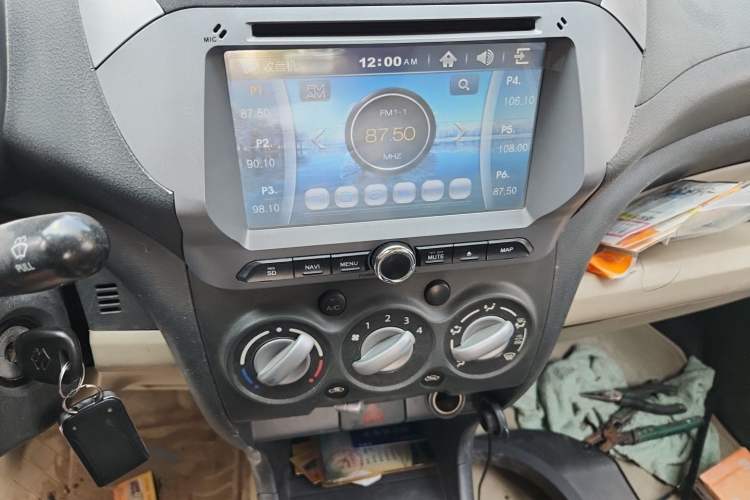 Used Suzuki Alto 2012 1.0L Manual Utility Version Audio And AC Panel