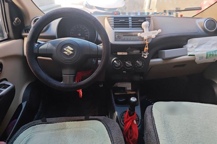 Used Suzuki Alto 2012 1.0L Manual Utility Version Center Console