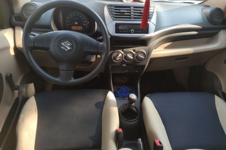 Used Suzuki Alto 2012 1.0L Manual Utility Version Center Console