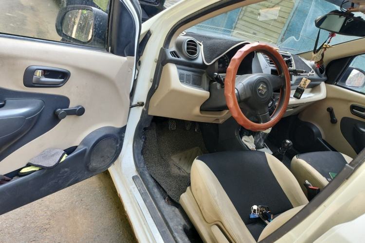 Used Suzuki Alto 2012 1.0L Manual Utility Version Driver Seat