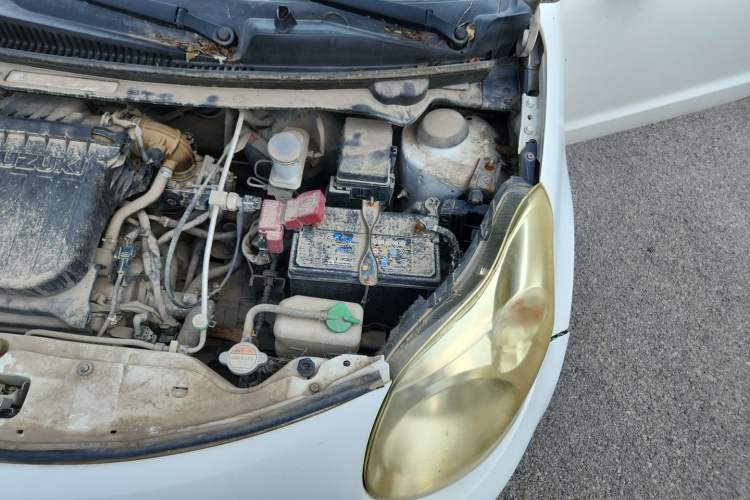 Used Suzuki Alto 2012 1.0L Manual Utility Version Engine Bay Left